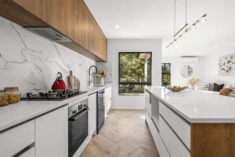 5A / 5B Saddleback Rise Murrays Bay_18