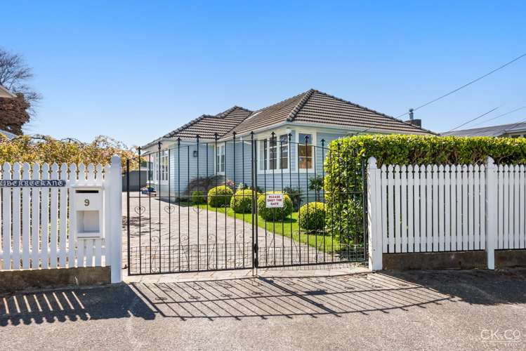 9 Derwent Lee Grove Epuni_24