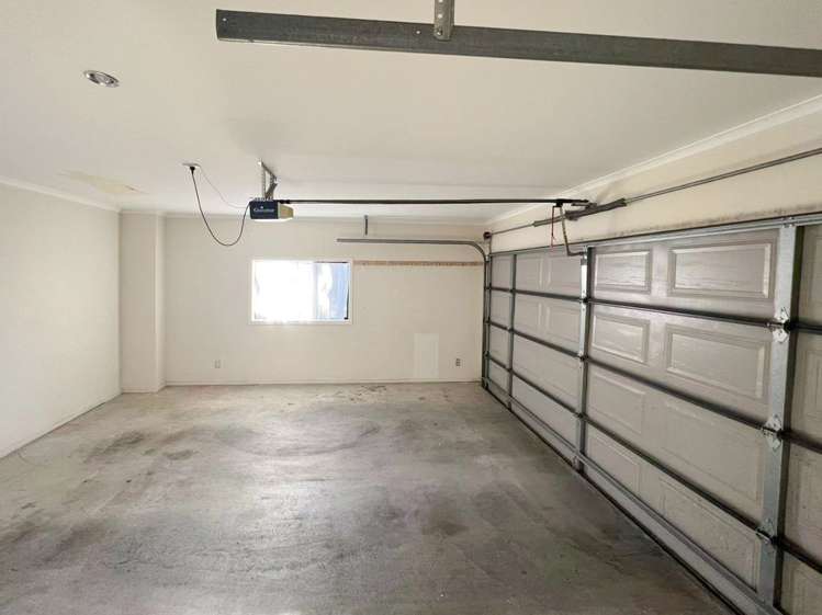 16 Holland Road Hillcrest_16