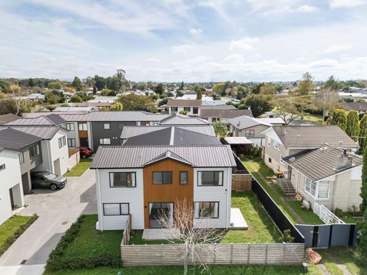 1/12 Sherwood Drive Pukete_12