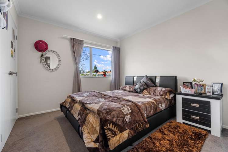 1/7 Rutherford Street Chedworth_6