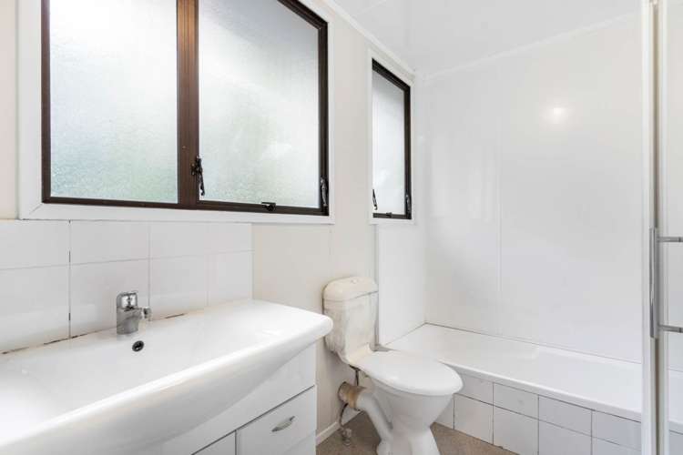 32 Nandana Drive Glen Eden_6