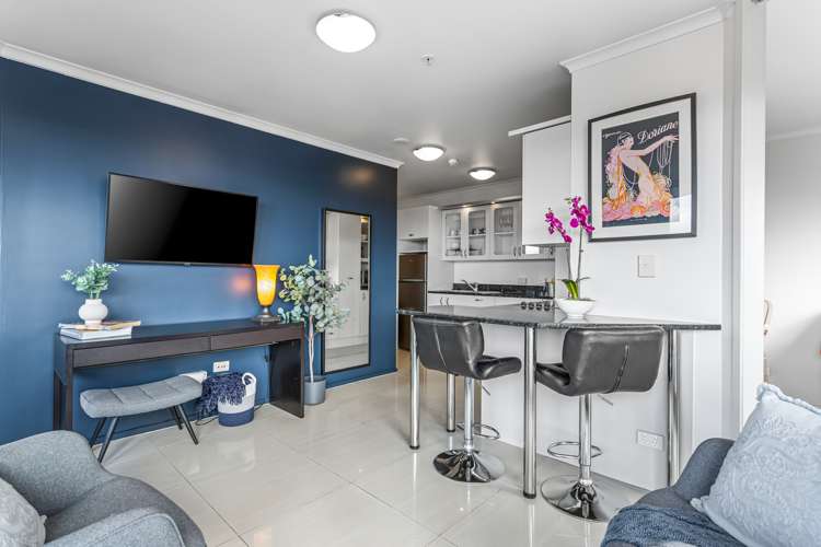 1607/96 Symonds Street Grafton_5