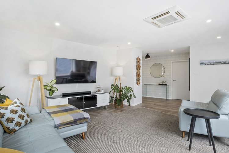 14 Silver Springs Boulevard Mosgiel_2