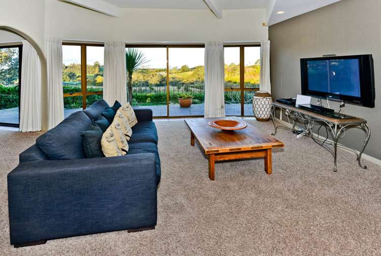 136 Okura River Road Okura_8