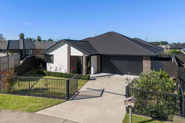 16 Eastbank Drive Katikati_1