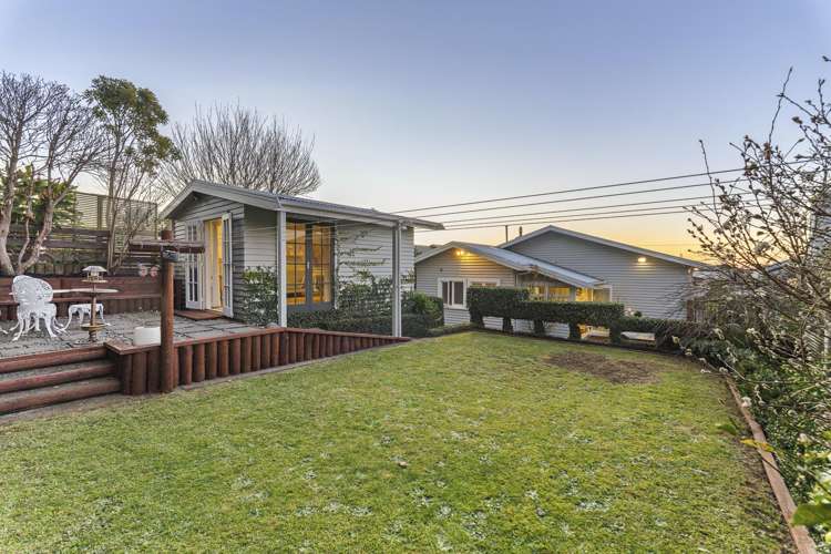 145 Clawton Street Westown_22