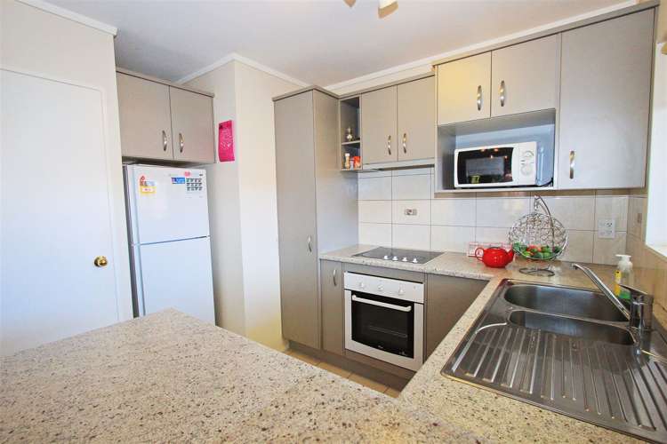 6/54 Nikau Street New Lynn_6