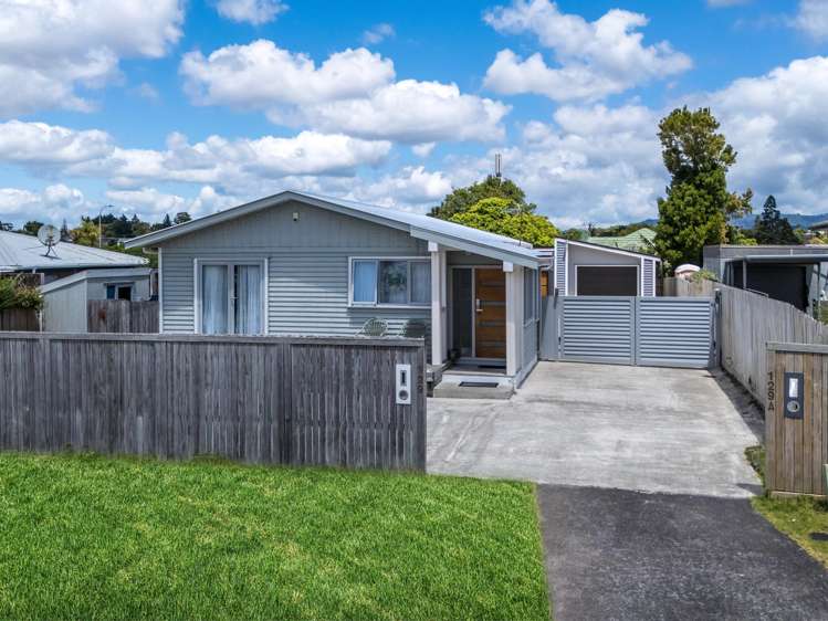 129 Riverpark Crescent Henderson_26