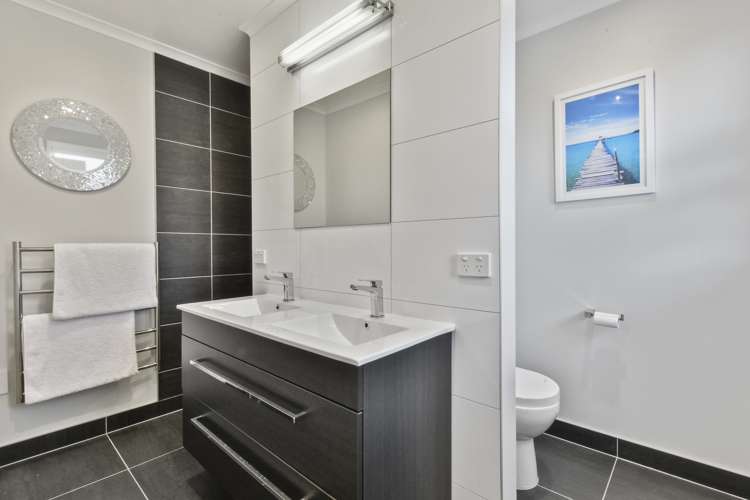 3 Acqua Place Karaka_5