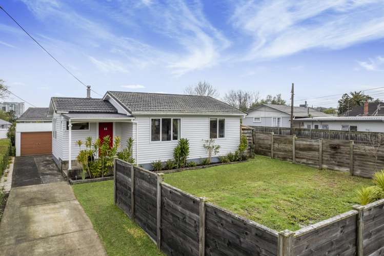 38 Woodglen Road Glen Eden_14