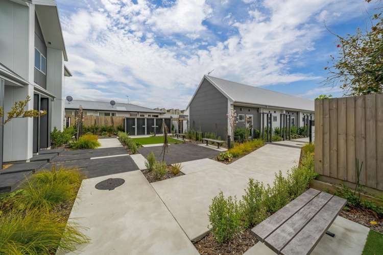 2/17 Winchester Street Merivale - Christchurch City_11