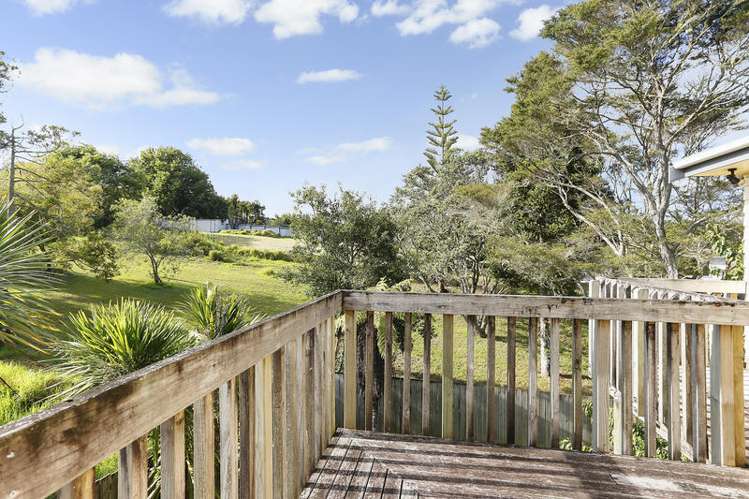 2/14 Norman Road Titirangi_8