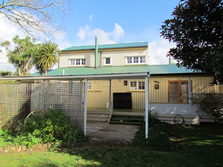 53 Poland Street Waikino_2