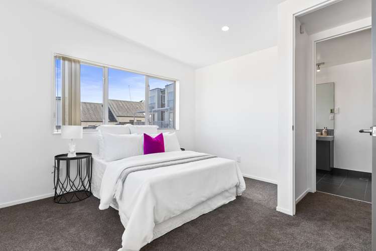 74d Saint Georges Road Avondale_14