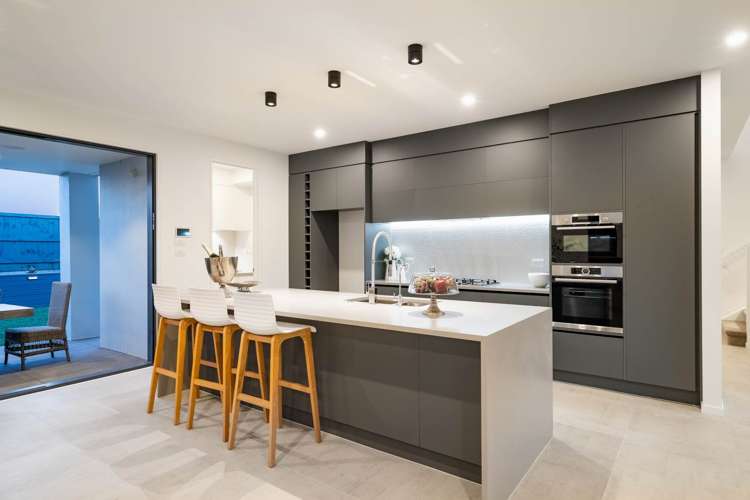 14 Hapukupuku Avenue Beachlands_8