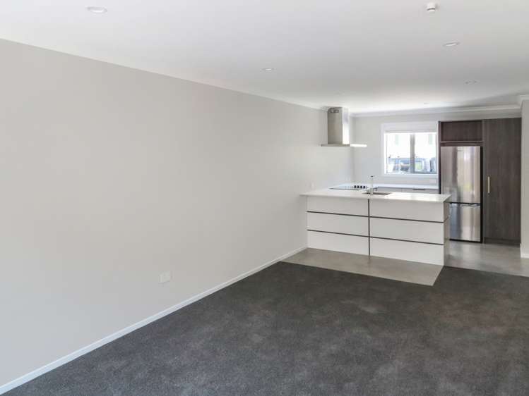 3 John Reynolds Square 10609_3