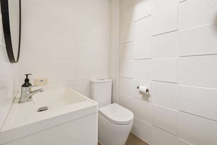 75C Waiatarua Road Remuera_16