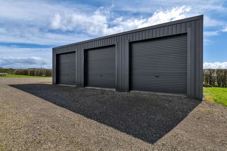 376 Monmouth Road Stratford_4