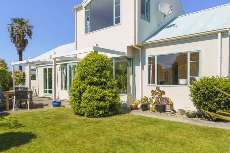 8 Montague Way Taradale_15