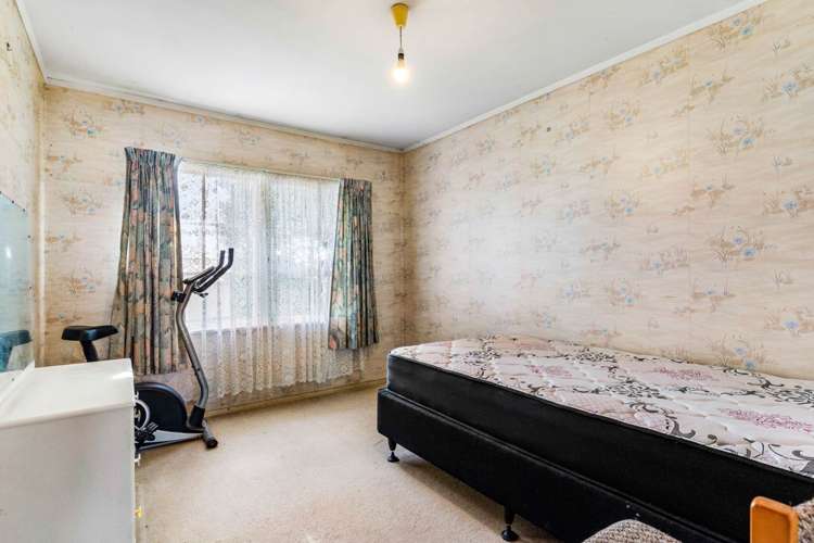 16 Cottrell Place Clendon Park_13