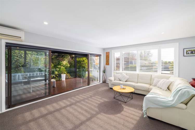 27 Gunns Crescent Cashmere_12