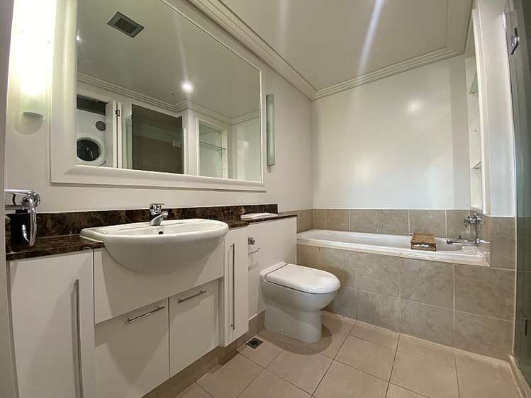 1D/99 Customs Street West Auckland Central_3