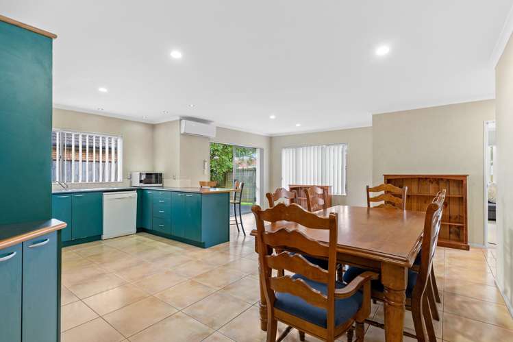 2 Brosna Place East Tamaki_9