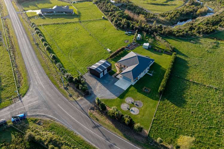 203 Turitea Road Fitzherbert_28