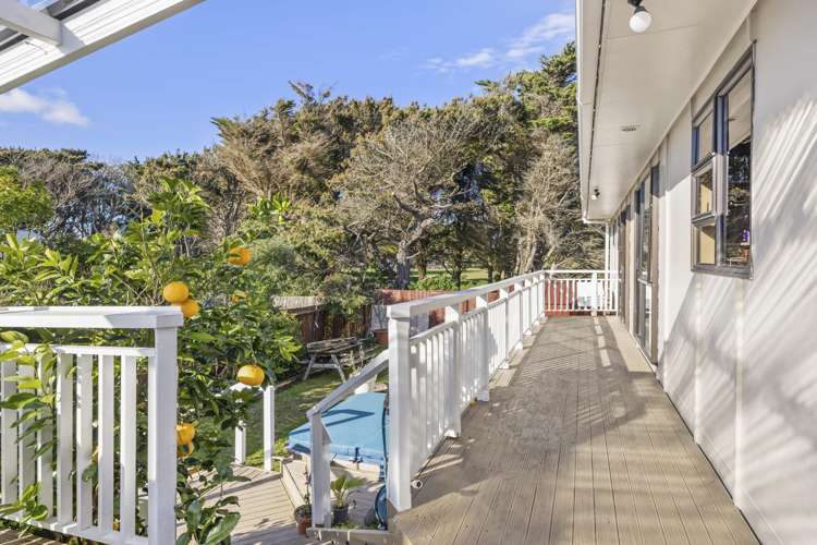 24 Scott Avenue Otaki Beach_17