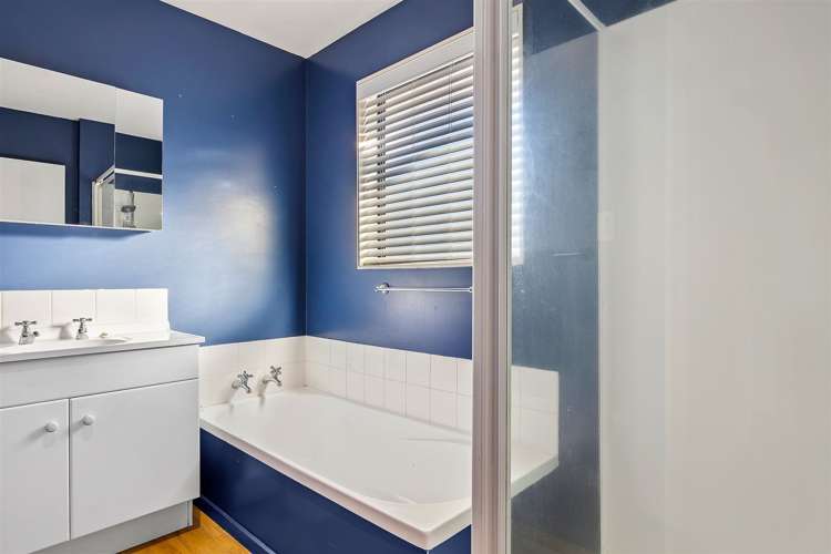 25a Parnwell Street Burwood_10