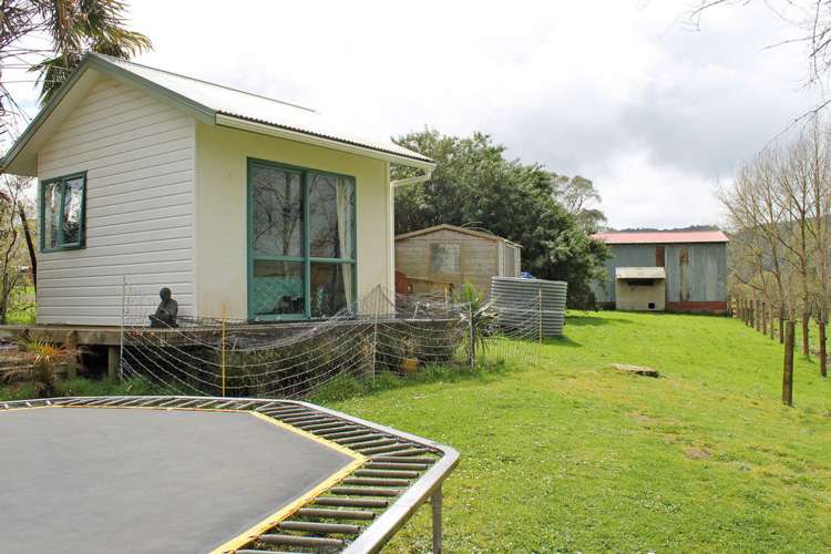 131 Tavinor Road Otaika_11