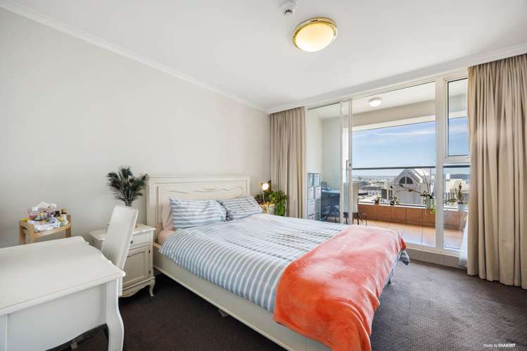 1702/8 Albert Street City Centre_9