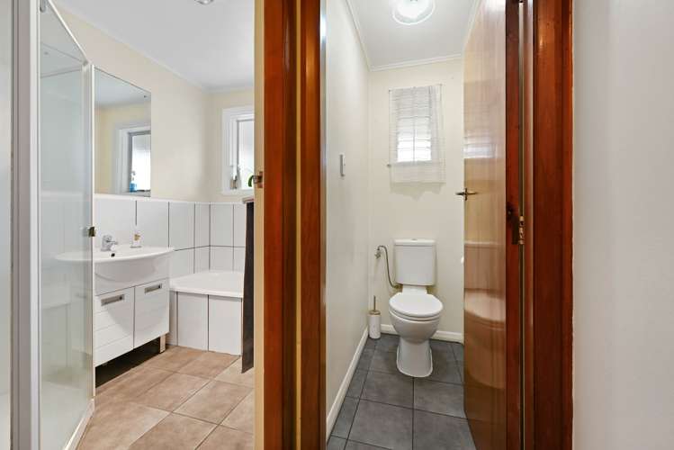 339 Cobham Drive Hillcrest_7