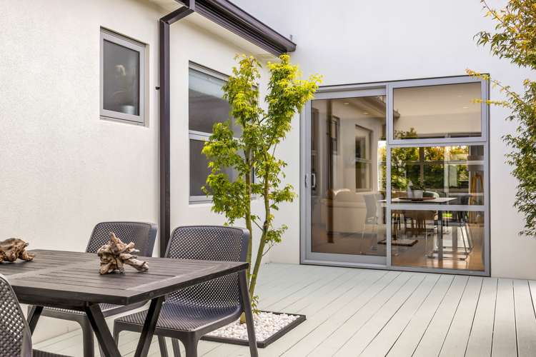 12 Seaward Street Pegasus_22