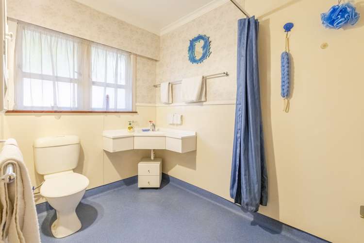 409 Frimley Place Frimley_9