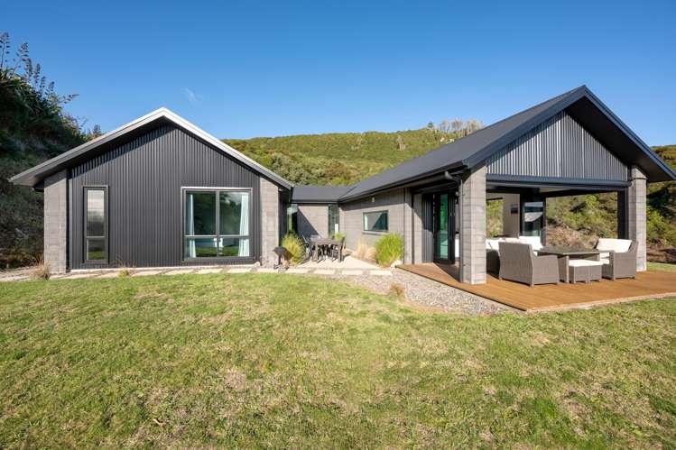 13 Sparrowhawk Way_4