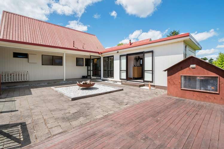 203 Fergusson Road Halcombe_24