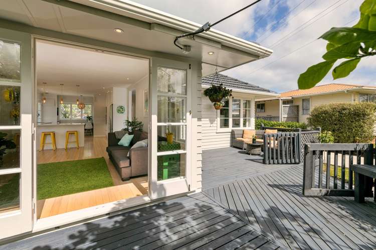 9 Devon Street Te Atatu South_5