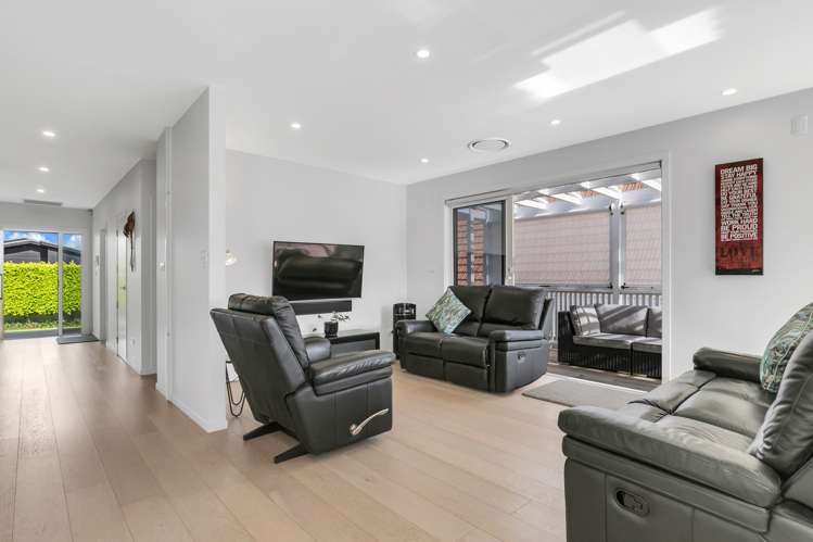 11 Lynch Street Point Chevalier_7