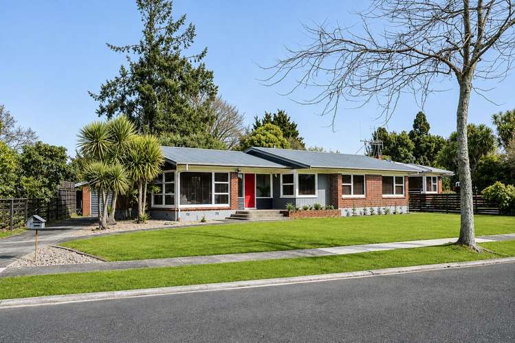 11 Hooker Avenue_0