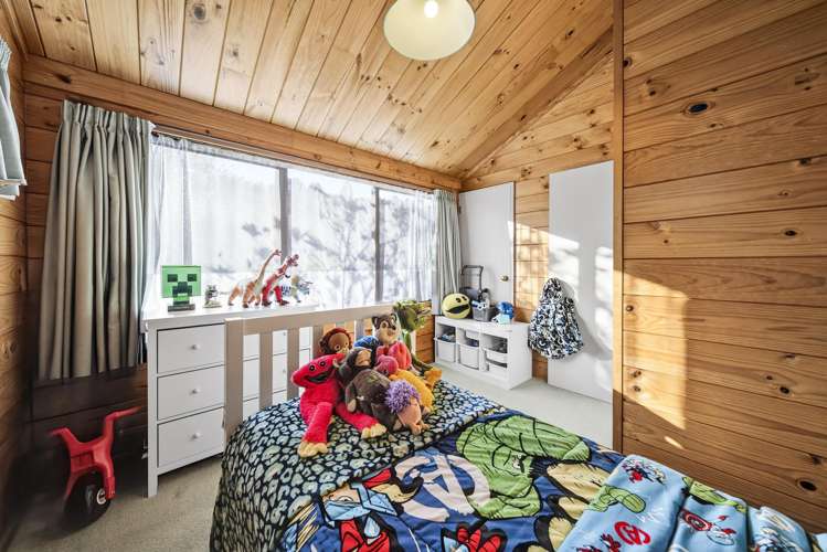 23 Russell Crescent Western Heights_16