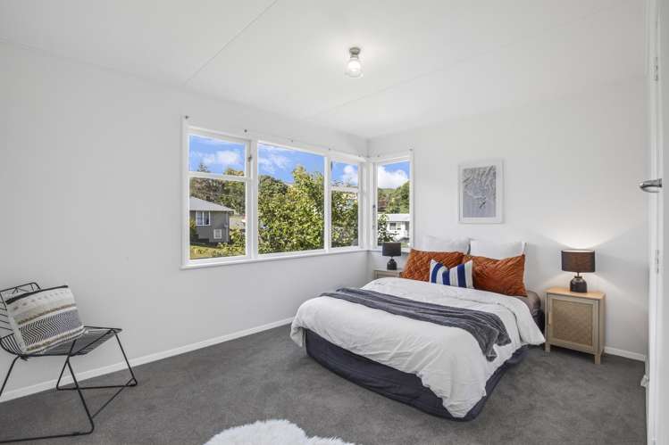 6 Hampshire Street Cannons Creek_7