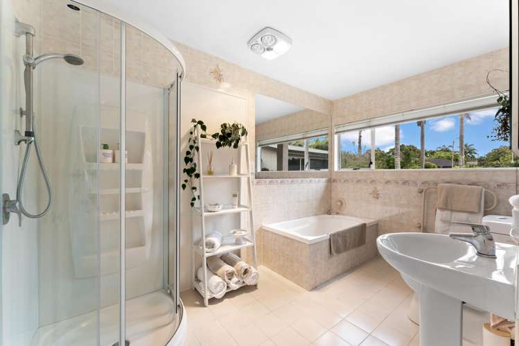 35 Cloverfields Drive Waimauku_13