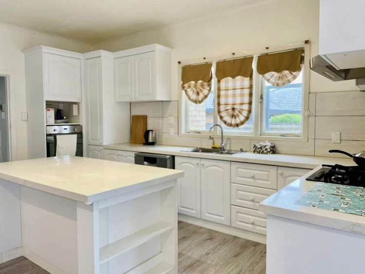 48 Clevedon Road Papakura_4