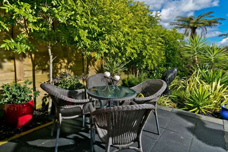 82 Pohutukawa Parade Riverhead_21