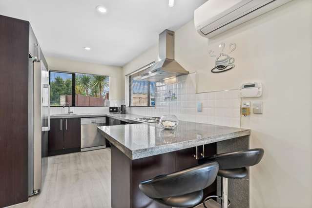 32 Pebble Beach Boulevard Te Kamo_4