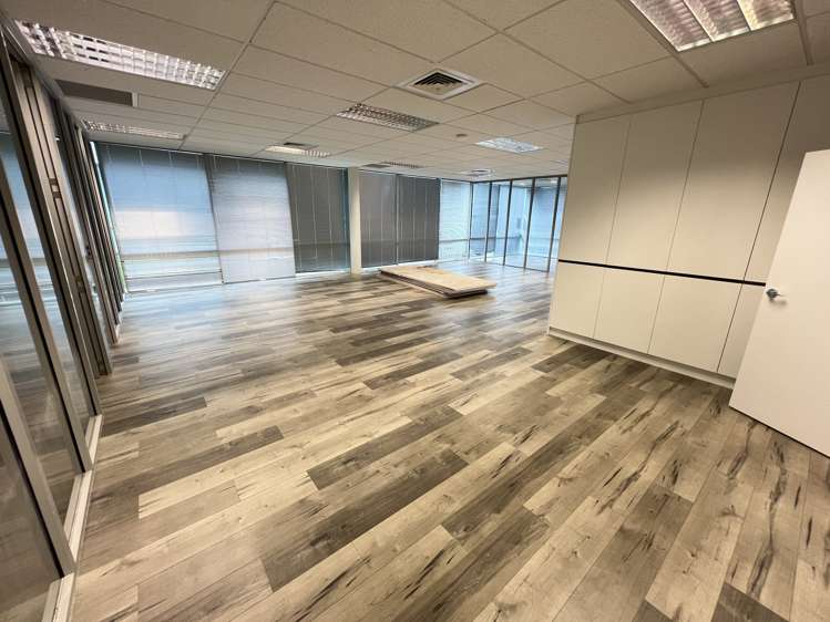 C2/27-29 William Pickering Drive Albany_2