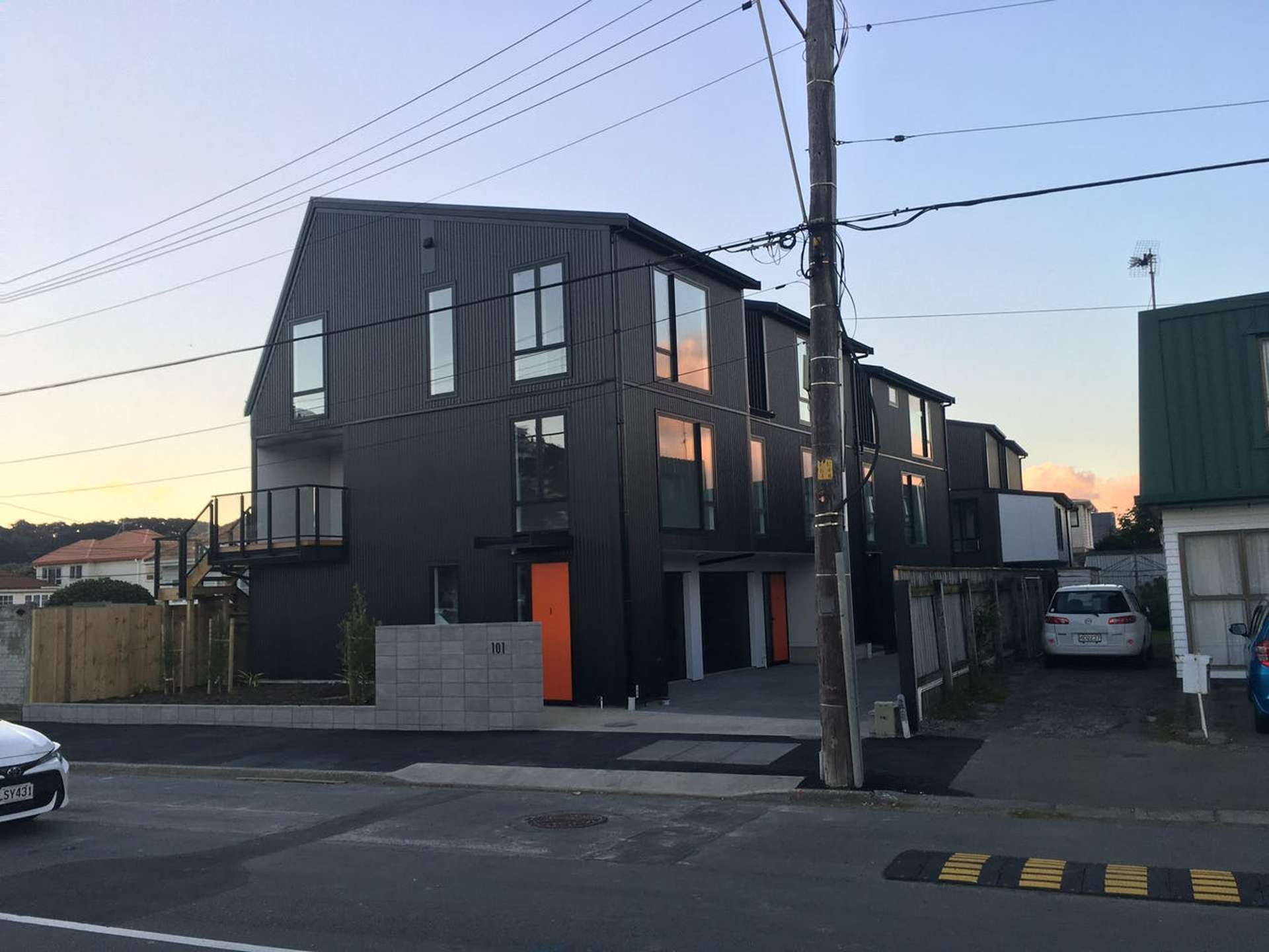 1/101 Rongotai Road Kilbirnie_0