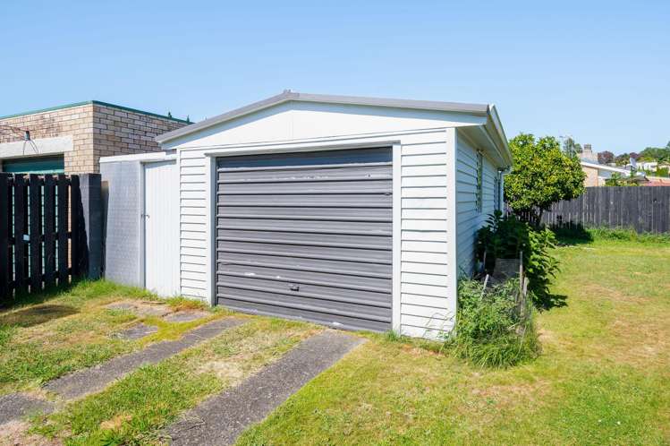 9 Panair Crescent Hillcrest_12